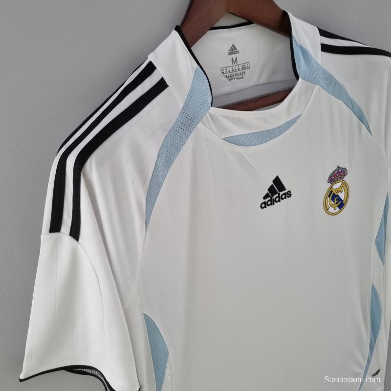 22/23 Real Madrid Pre-match Uniform White