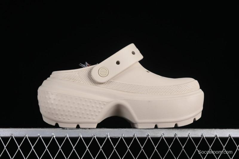 Crocs Classic Clog Snow House Retro Beach Clogs with Adjustable Heel Strap - B.D4