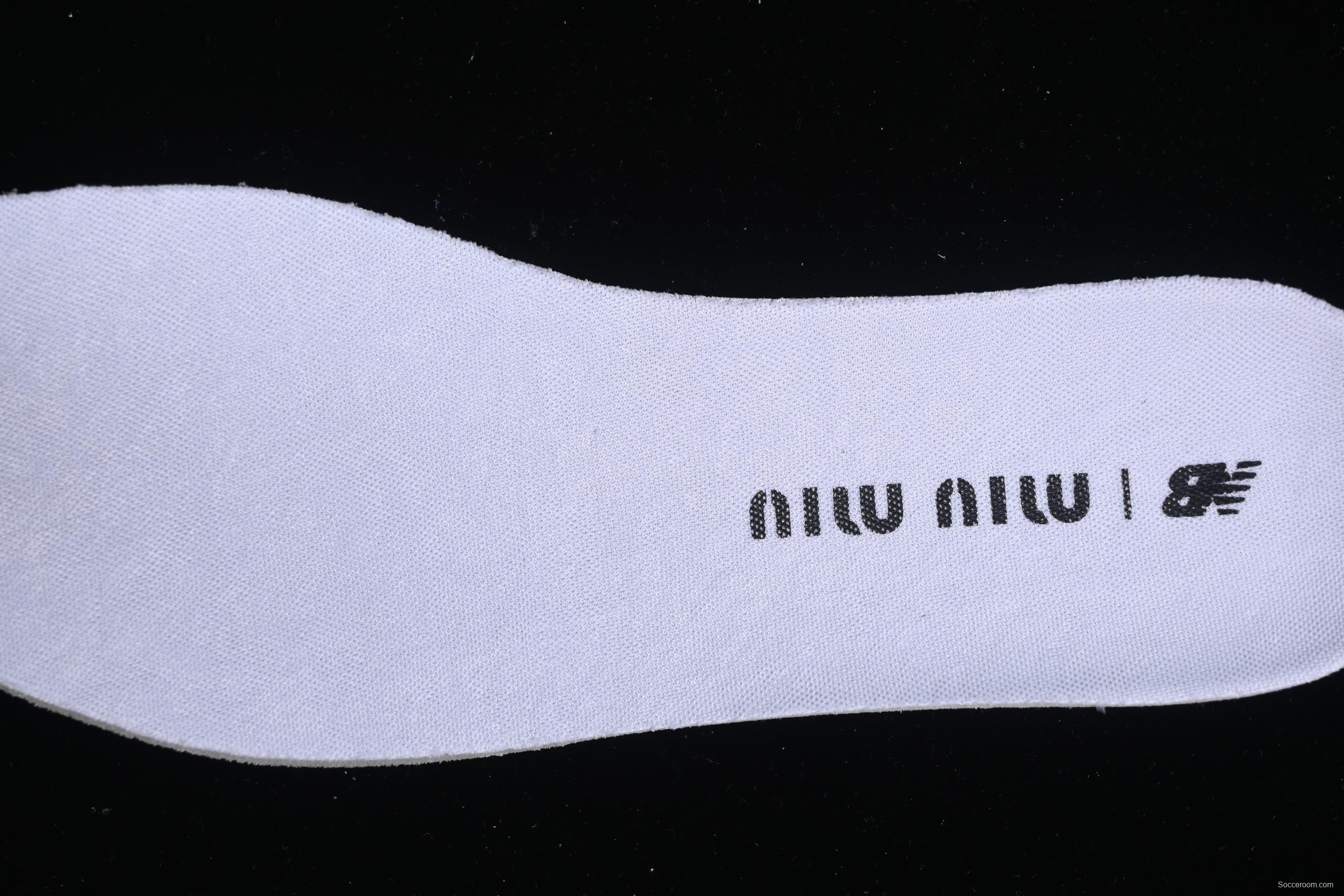 MiuMiu x New Balance 530 Low-Top Retro Casual Running Sneakers in White - 530