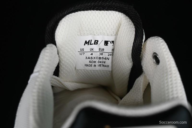 New York Yankees Chunky Runner Basic Lace-Up Lightweight Casual Sneakers - 3ASXCBS4N50WHS