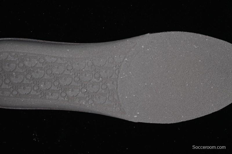 Dior B30 Sneakers with Reflective CD30 Logo and Lightweight Rubber Sole - CD30