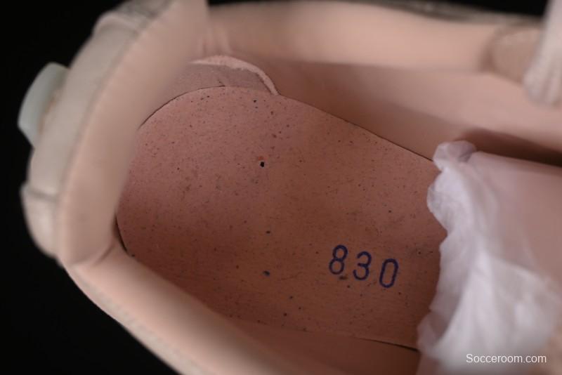 Alexander McQueen Flexion Retro Sneakers in Pink with Anatomical Design and Split Sole - 2024s