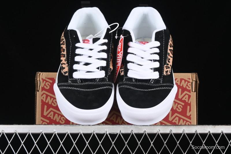 Vans Classics Knu Skool Sneakers with Leopard Print Logo in Black - VN000D2GBA2