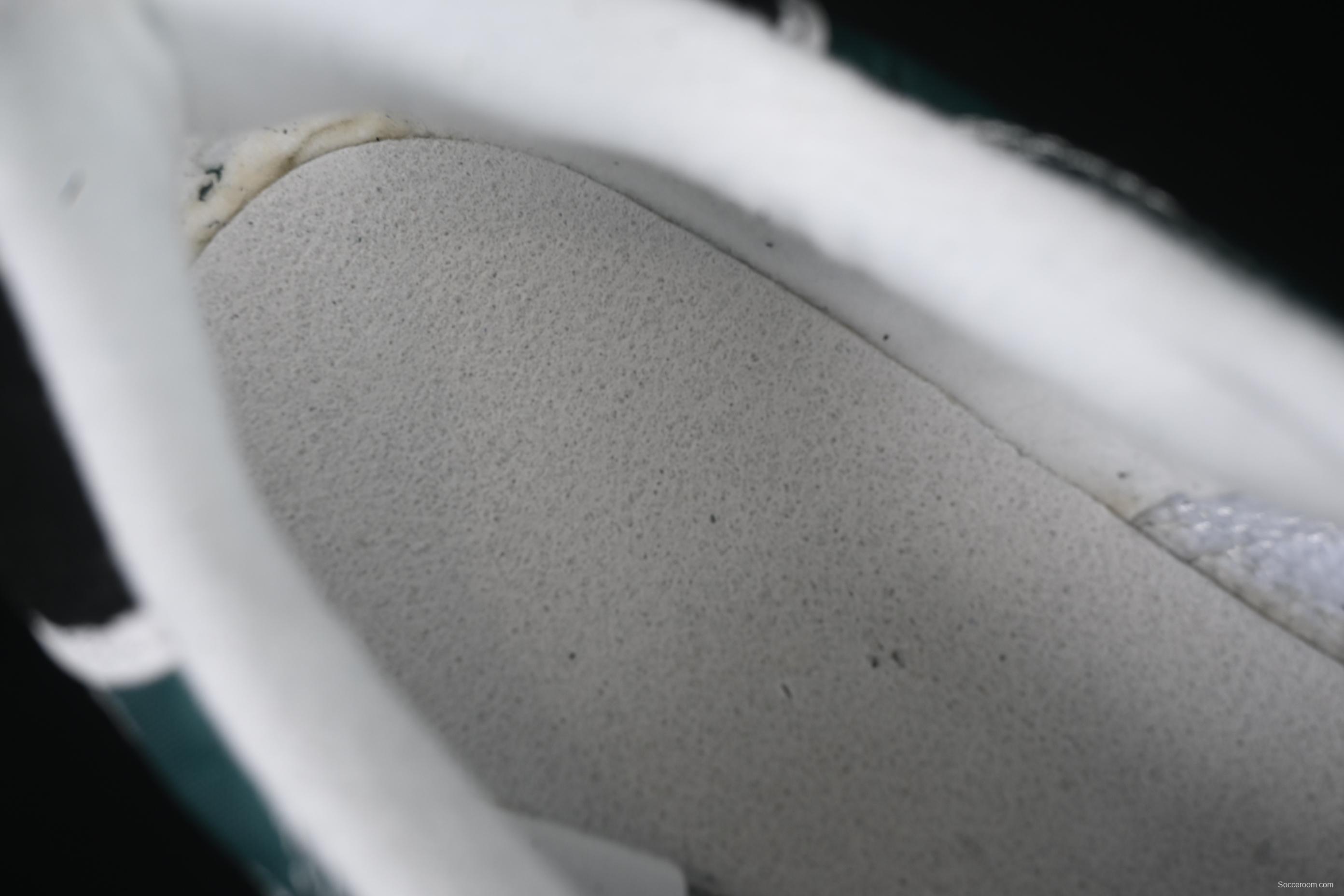 Adidas Originals Adiracer Low-Top Running Shoes - JP7014