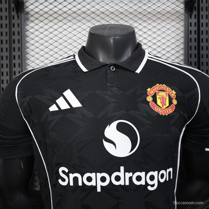Player Version 25/26 Manchester United Black with Snapdragon Logo Design Jersey