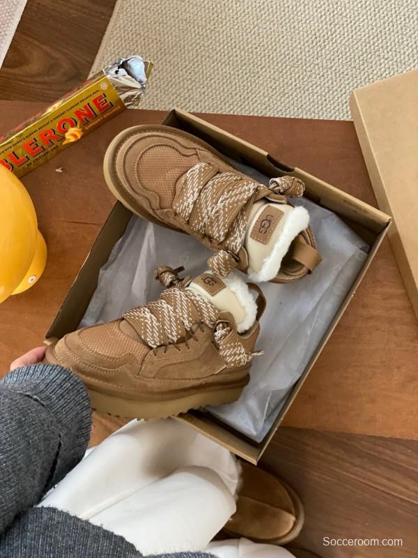2024 Kids UGG Beige Suede Sheepskin Sneaker