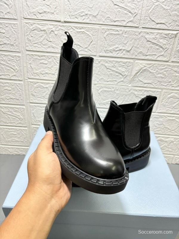 2024 Unisex Prada Black Patented Leather Imported Calfskin Chelsea Boots MJ00360