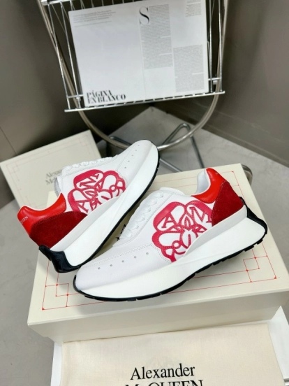 2024 Unisex Alexander McQueen White Red Leather Suede Sneakers MJ00370