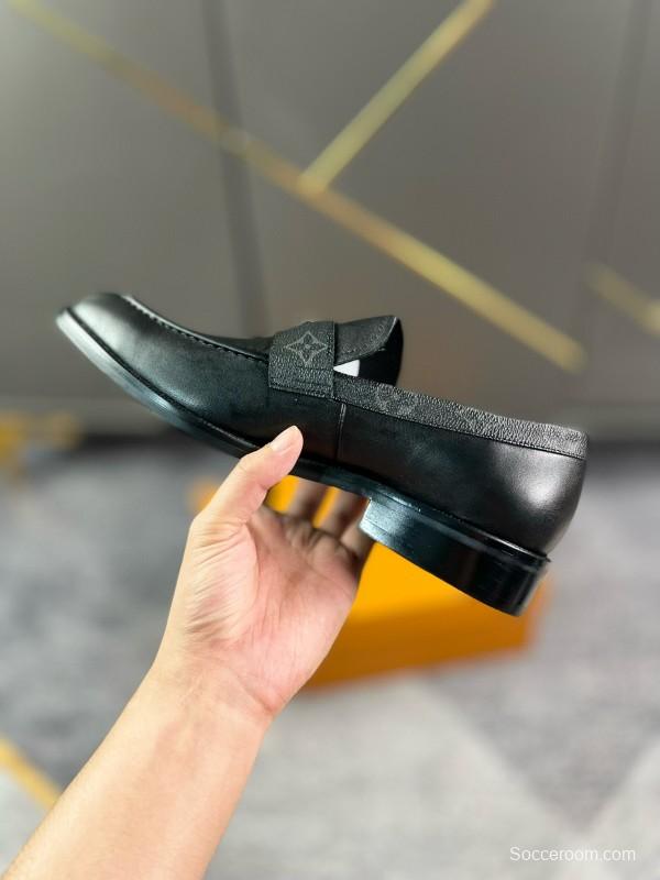 2024 Men Louis Vuitton black cow leather leather dress shoes MJ00290