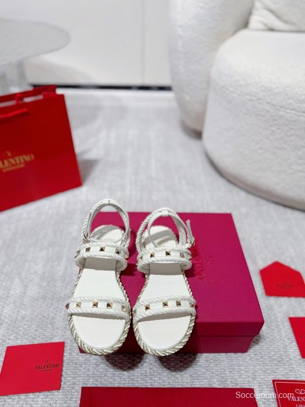 2025 Women Valentino White Leather Sandals Studded LY00250