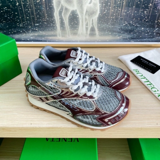 2025 Unisex Bottega Veneta BV Orbit Grey Brown Mesh Runner Sneakers LY00310