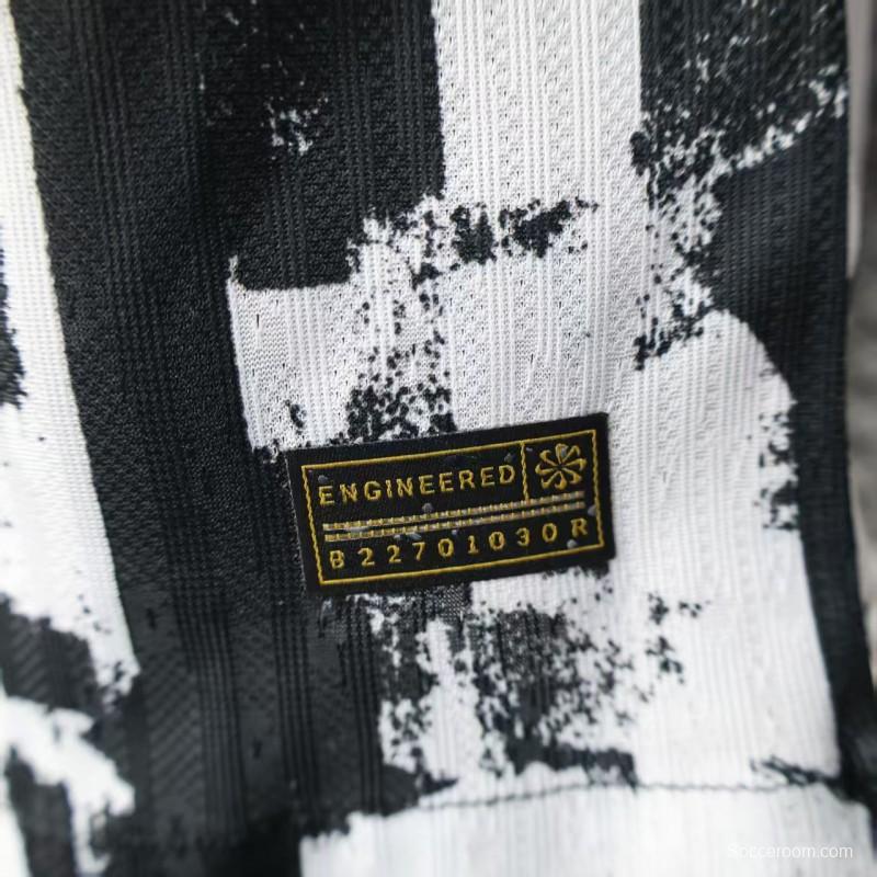 Player Version 25/26 Barcelona Black with Distressed Stripes Jersey