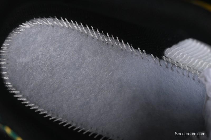 Nike Air Max Plus Retro Running Shoes with Air Cushion Technology - IB7671-700