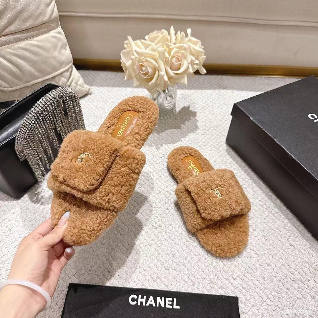 Chanel 2025/SS Slingback Lock Buckle Butterfly Fur Slippers - LY00250