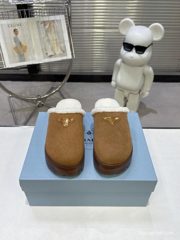 Prada Spring/Summer 2025 Iconic Shearling Slippers - KFY00280