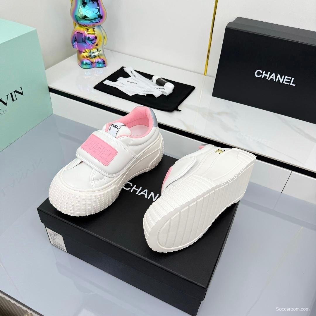 Chanel 2025 SS Panda Loafers Casual Sneakers - LY00330