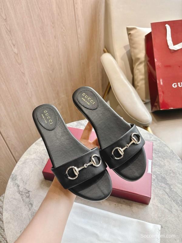 Gucci 2025/SS Leather Mule Sandals with Light Gold Hardware - 8023-3