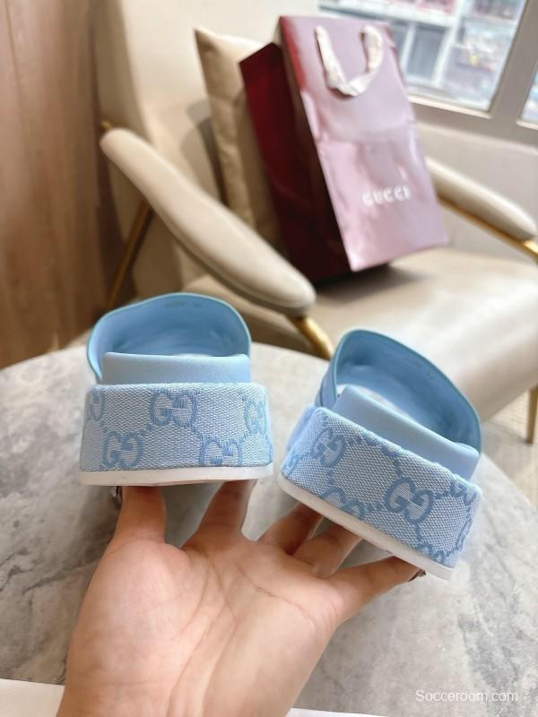 Gucci 8356-8 Women's Sandals with Horsebit Detail and Gold Hardware