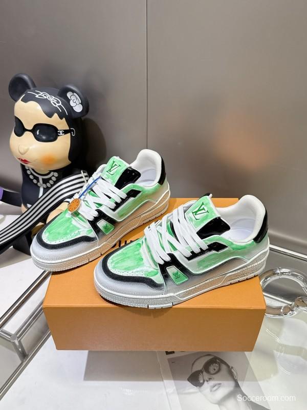 Louis Vuitton Trainer Basketball Series Crackle Glaze Process Sneakers - LY00490