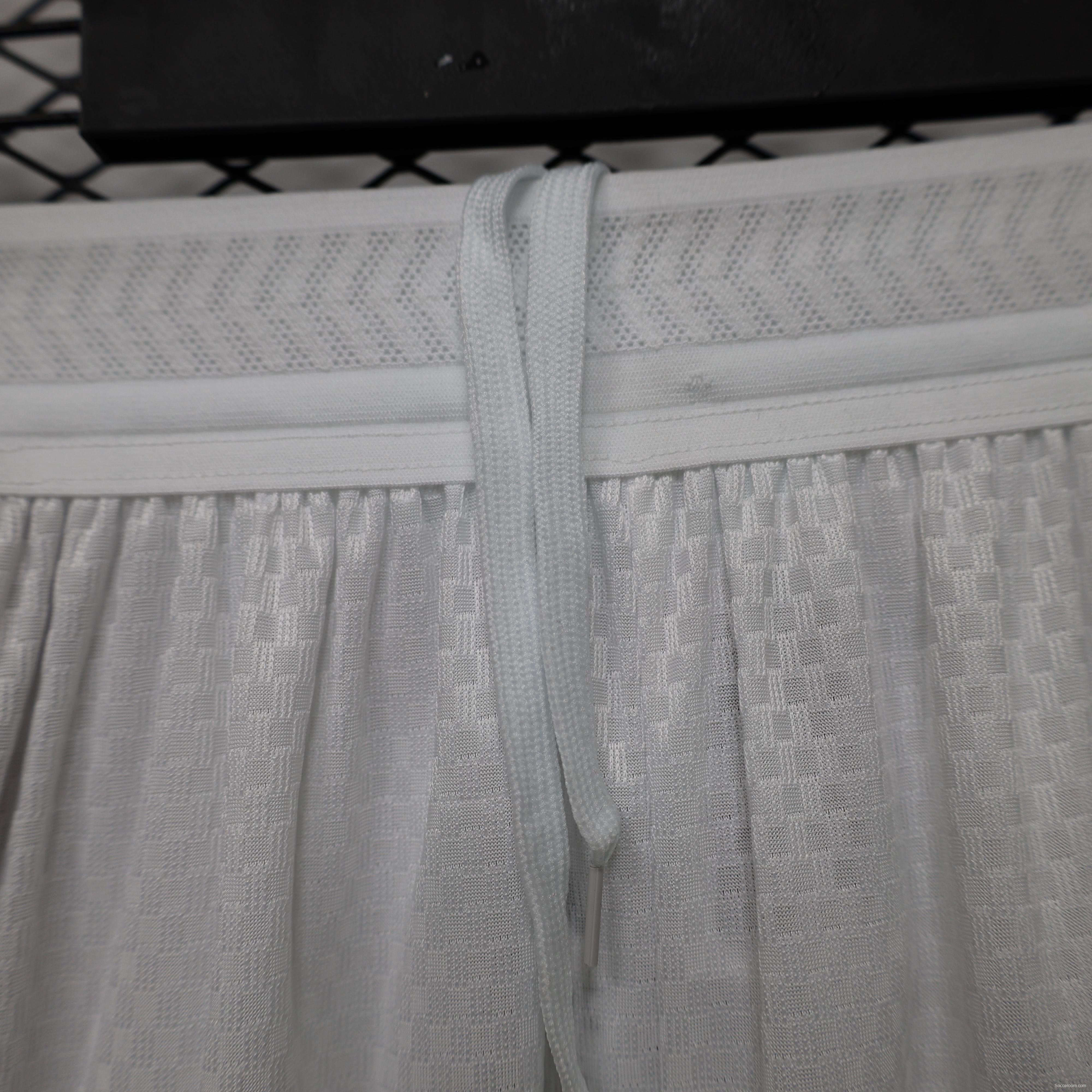 Player Version 26/27 Real Madrid Home  White Shorts (Adidas)